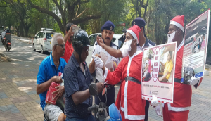 No challans on Christmas Day: Goa traffic cops turn Santa Claus, give chocolates to violators  