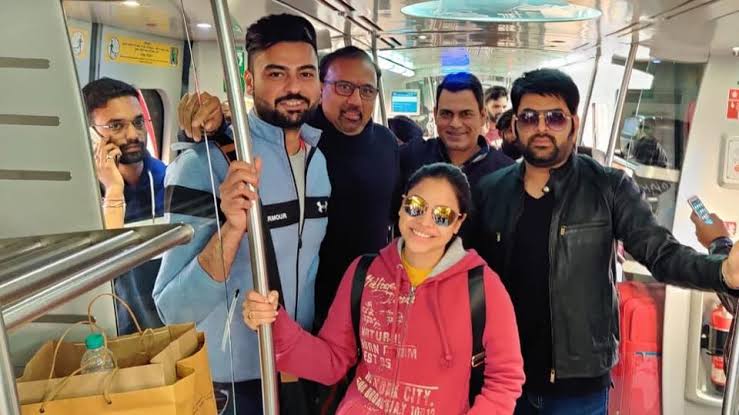 Twitteraties remind Kapil Sharma that photography is prohibited in Delhi metro