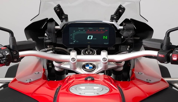 Tamil Nadu police stop YouTuber driving Rs 19 lakh BMW bike; the reason will amuse you!