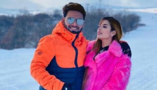 Rishabh Pant shares picture with rumoured girlfriend Isha Negi on snow clad mountain; see pics