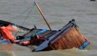 Maharashtra: One dead, five rescued as boat capsizes off Vasai beach 