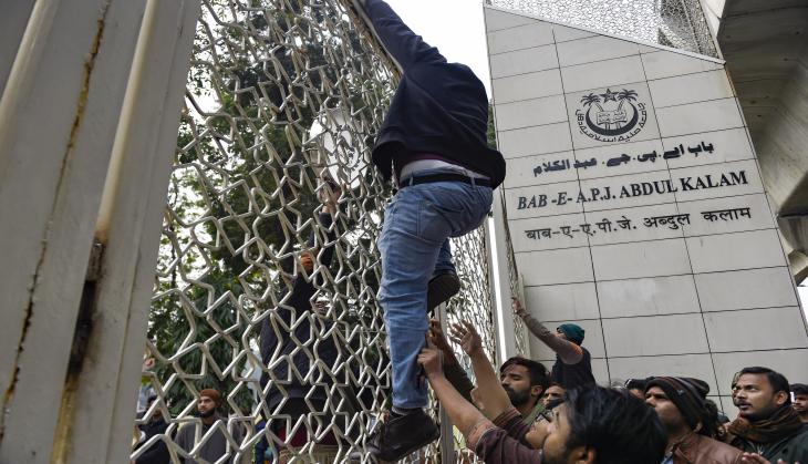 Jamia students gherao VC office, demand registration of FIR against Delhi Police