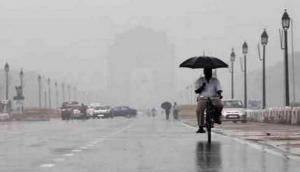 Delhi receives light rainfall with strong winds