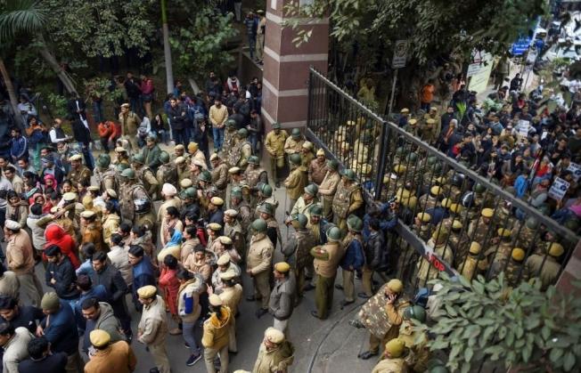 JNU Violence: Teachers Association demands judicial inquiry into attack in campus