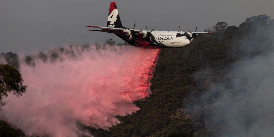 Australia Bushfire: US air tanker crashed in fireball, 3 dead