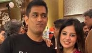 MS Dhoni takes hilarious dig at wife Sakshi during live video [Watch]