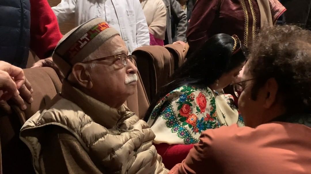 BJP veteran LK Advani gets emotional while watching 'Shikara' [Video]