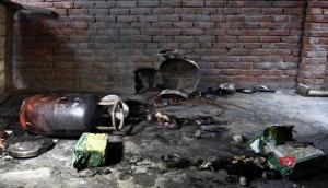 Mumbai: Nine injured in fire after cylinder blast in Kandivali