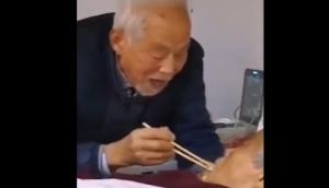 Coronavirus: Watch how 87-year-old man takes care of his wife infected with deadly virus; video will make you emotional!