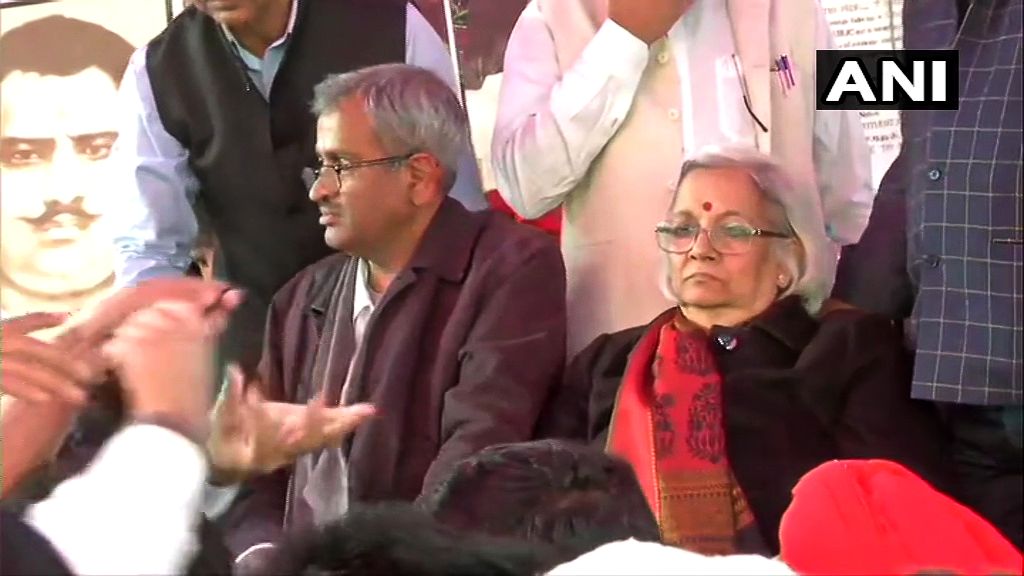Shaheen Bagh Protest: Mediators reach protest site to talk to protesters