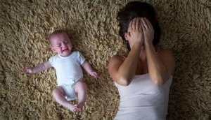 Higher mental health problems in young mothers