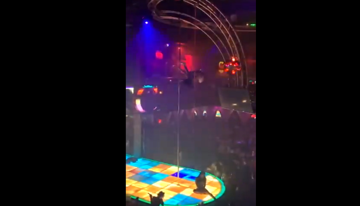 OMG! Stripper falls from 20-feet high pole while performing dance in club; video goes viral