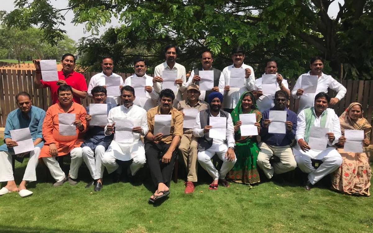 Madhya Pradesh political crisis updates: 20 Congress MLAs quit party