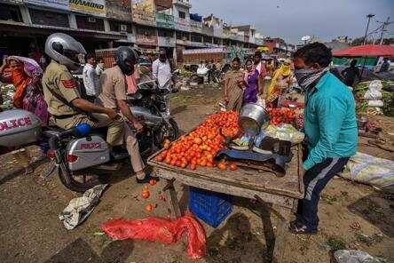 Delhi police suspends constable for allegedly vandalizing carts of roadside vegetable vendors