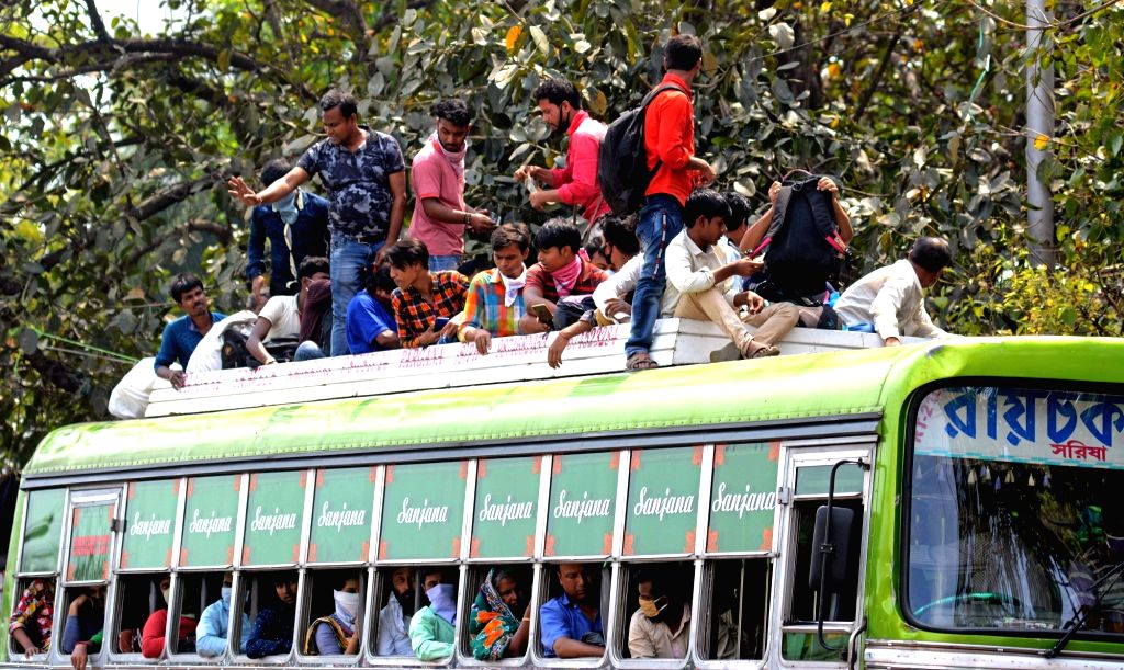 Coronavirus lockdown: Yogi govt arranges 1000 buses for stranded migrant workers