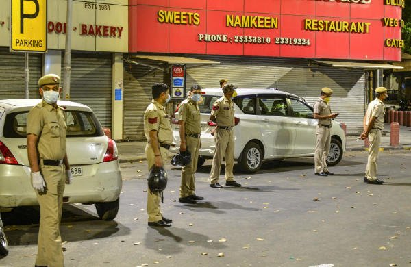 Coronavirus: Strict legal action against violators; Delhi Police announces in 'sealed' Bengali Market