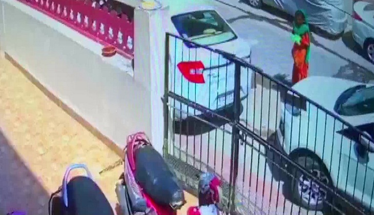 Women spit in plastic bags and throw them in houses amid COVID-19 fear; incident caught on camera
