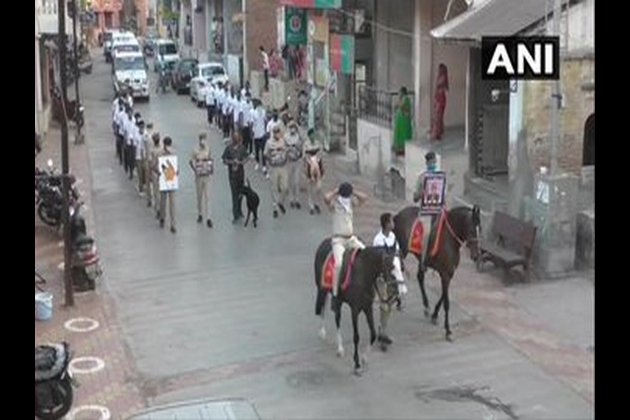 Gujarat police use animals for awareness campaign against coronavirus