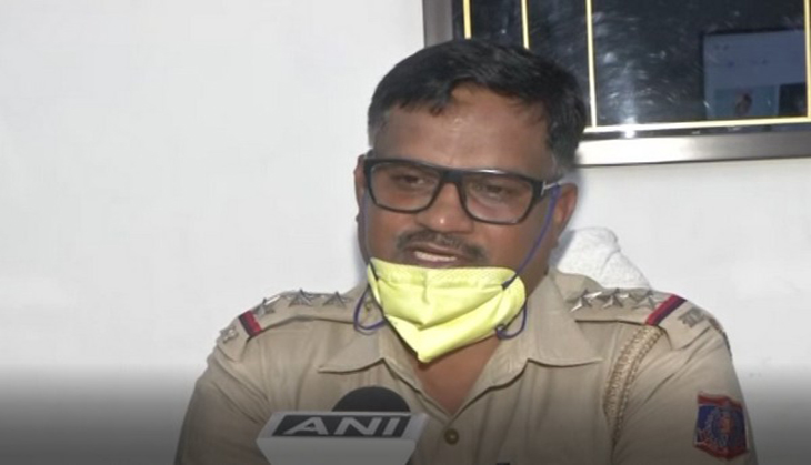 Delhi cop pens down poem to instil confidence, inspire people to follow lockdown
