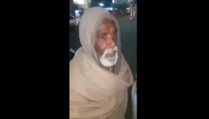 Watch Indian beggar singing 1960s English pop song; listen his delightful voice