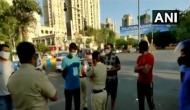 Coronavirus Lockdown: Police perform 'aarti' of people flouting lockdown in Thane