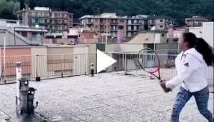 OMG! Watch how these girls playing tennis from their rooftops; video will amaze you