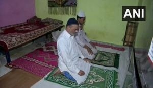 Delhi lockdown: People offer prayers at home during Ramzan 