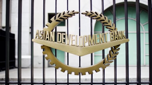 ADB convenes high-level advisory panel to support COVID-19 recovery in Southeast Asia