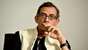 Abhijit Banerjee calls for balance between Central and state governments amid COVID-19 