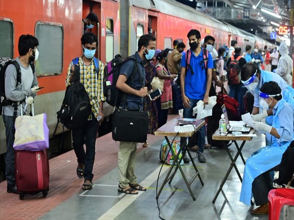 Kerala coronavirus update: First special train reaches Thiruvananthapuram, CM reacts on economic package
