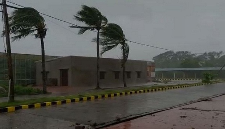 Cyclone Tauktae: Cabinet Secretary reviews preparedness, 101 NDRF teams deployed across states