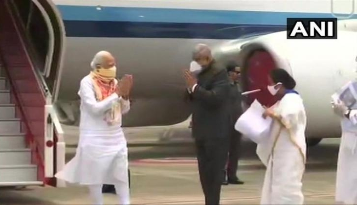 modi mamata