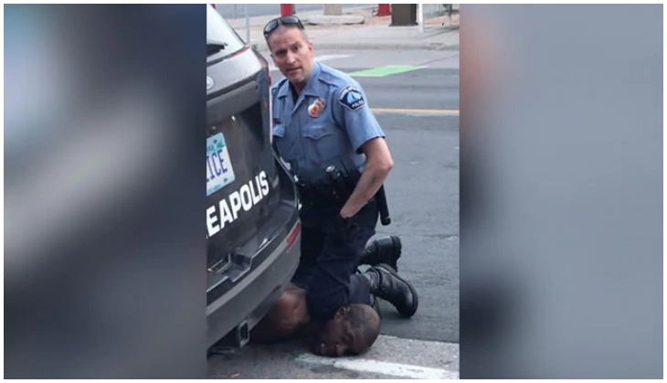 US: Minneapolis cop who kneeled on George Floyd's neck charged with third-degree murder, manslaughter