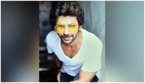 ROFL! Sunil Grover shares hilarious video on people ‘working from home’ 