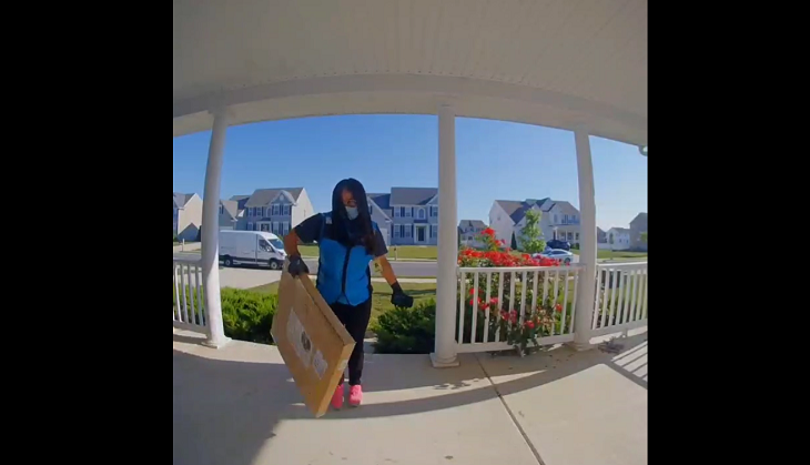 It’s Viral! Delivery woman follows hilarious additional instructions of teenager who asks her to say ‘abra cadabra’