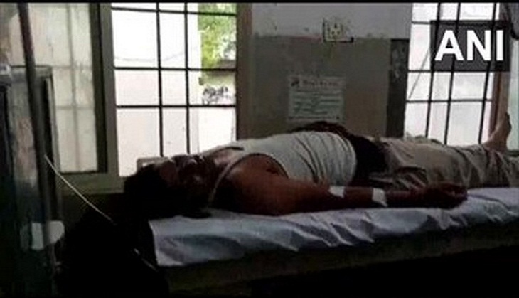 MP: Two cops, one driver attacked by sand mafias in Dewas 