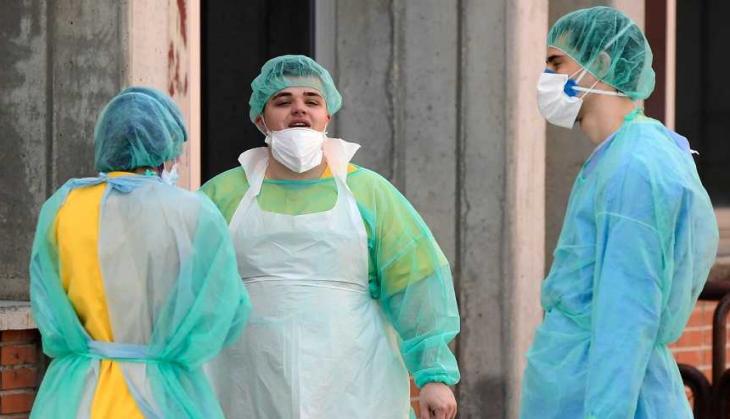 US hospitals may soon overflow with patients amid spike in COVID-19 cases