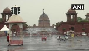 Delhi receives light rainfall on Sunday morning