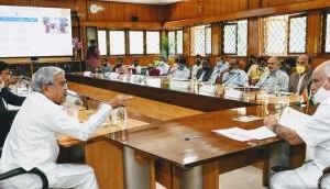 Karnataka CM holds COVID-19 review meeting 