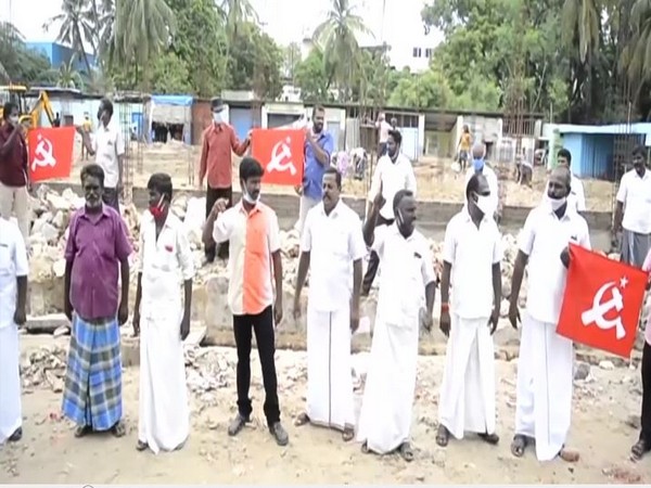 Tamil Nadu: CPI-M protest in Rameswaram against construction of building with substandard material  
