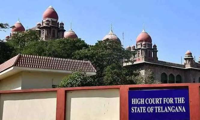 Telangana HC summons Chief Secy, other top officials over COVID-19 management
