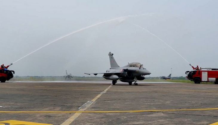 Rajnath Singh on Rafale: Those who want to threaten our territorial integrity should 'worry'