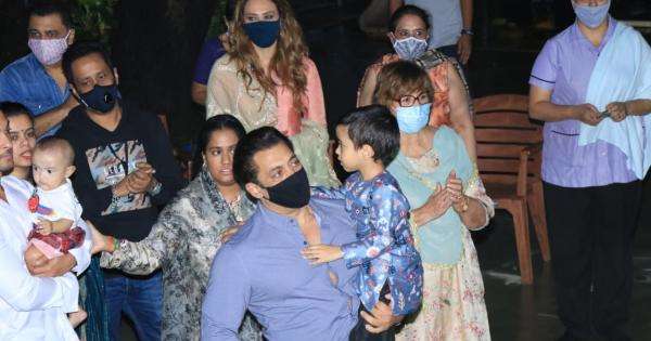 Salman Khan, family, celebrities gather at Sohail Khan's residence for Ganpati Visarjan celebrations