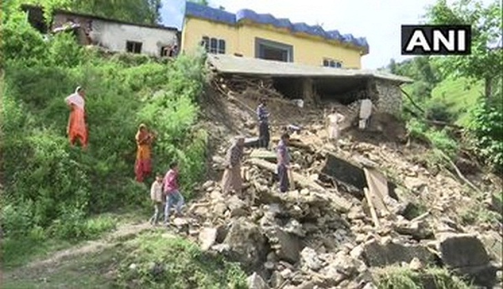 J-K: Rains damage several houses in Rajouri's Thanamandi area