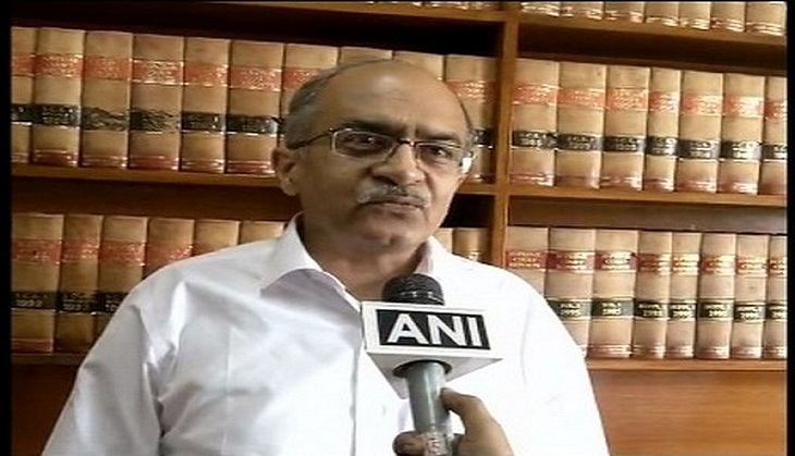 Supreme Court slaps Re 1 fine on Prashant Bhushan for committing contempt