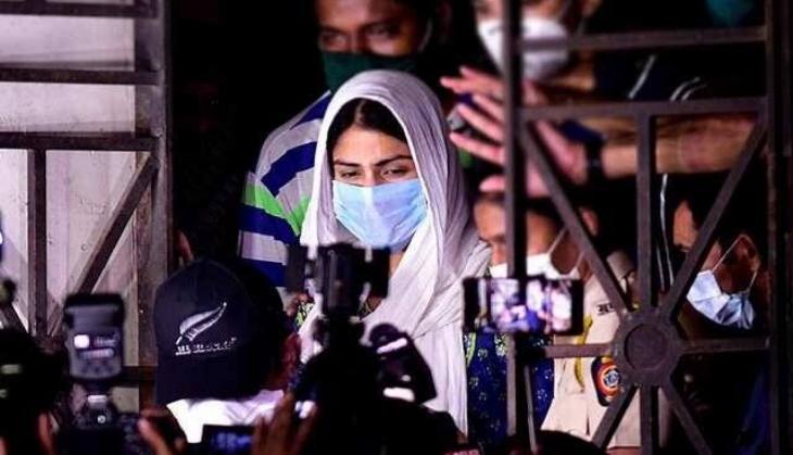 ED reveals Rhea Chakraborty was part of many WhatsApp groups discussing drugs