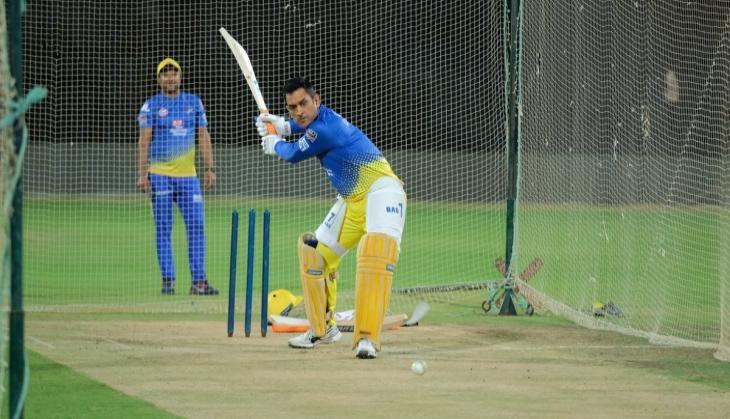 IPL 2020: MS Dhoni SIX Ball Lost CSK Training Match
