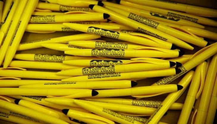 Environment Ministry suggests different models for re-using plastic pens