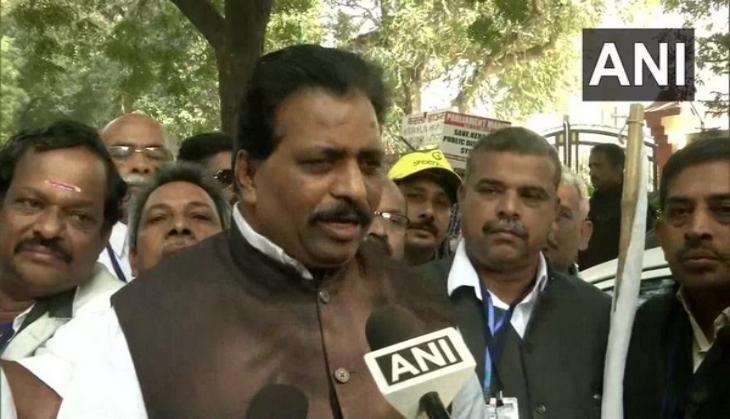 Congress to hold nationwide agitation against agricultural bill, party leaders to meet today