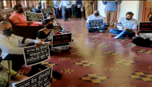 Mumbai: Kirit Somaiya detained after protest outside BMC headquarters 